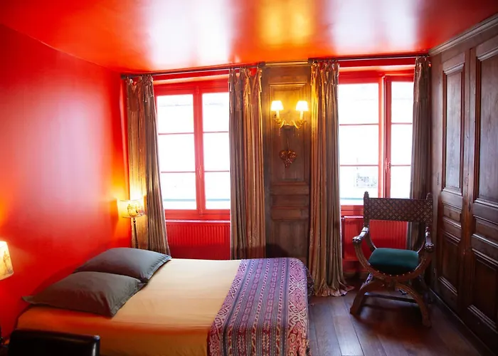 Le Marais Chic Ac